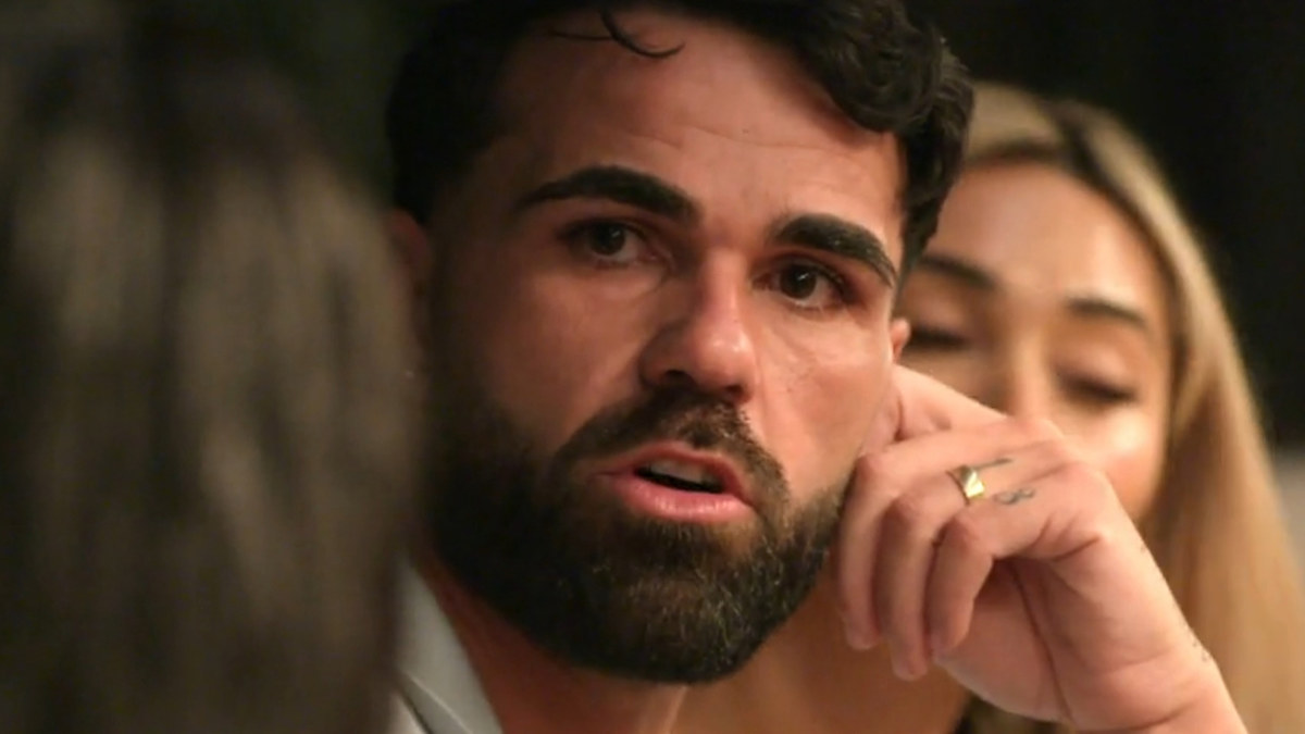 MAFS 2025 Sneak Peek: 'We went to Nando's': Adrian's idea of romance is ...