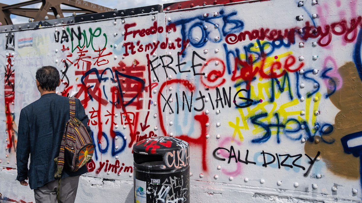 Brick Lane: Chinese political slogans appear on famous London street |  Nine.com.au