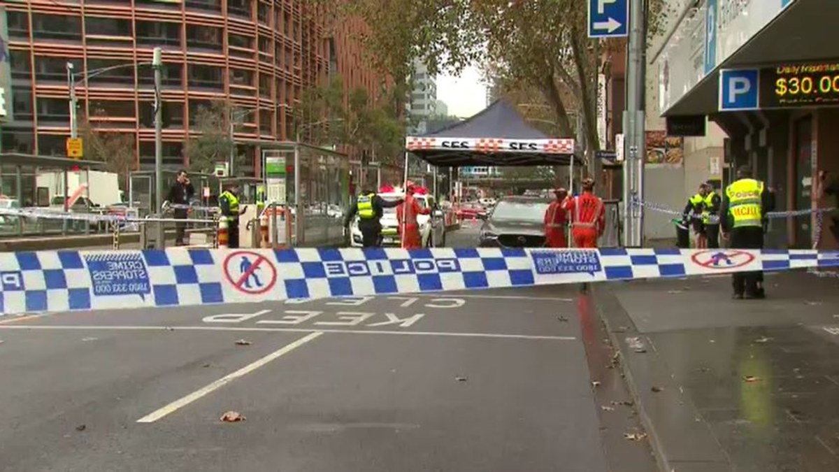 Melbourne news: Woman dies in hospital after being hit by car in ...