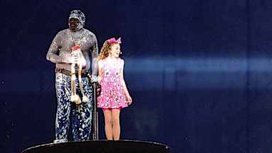 When Australia met Nikki Webster (Sydney, 2000)