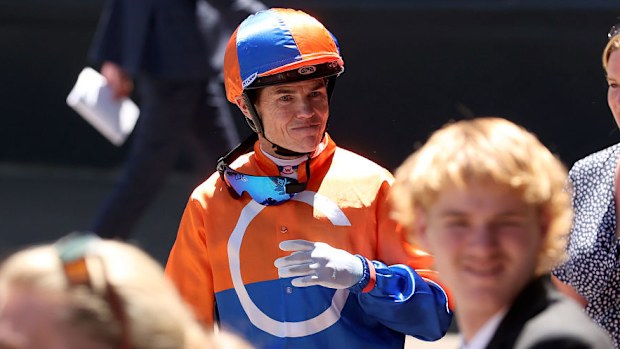 Jokey Craig Williams, 2024 Cox Plate sırasında.