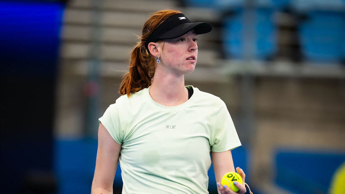 Team Australia rocked as doctors order teen star to rest