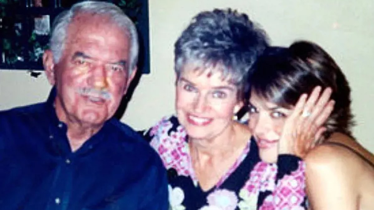 Lisa Rinna reveals her dad Frank Rinna died by assisted suicide in 2016 ...