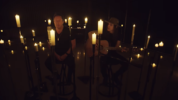 Julian Lennon performs father's iconic song 'Imagine'