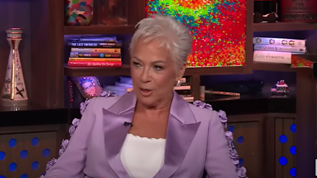 Denise Welch 