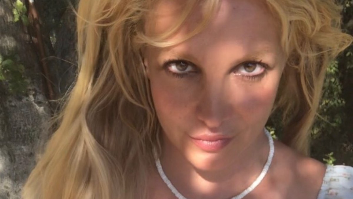Britney Spears defends her Instagram posts: 'This is me being happy ...