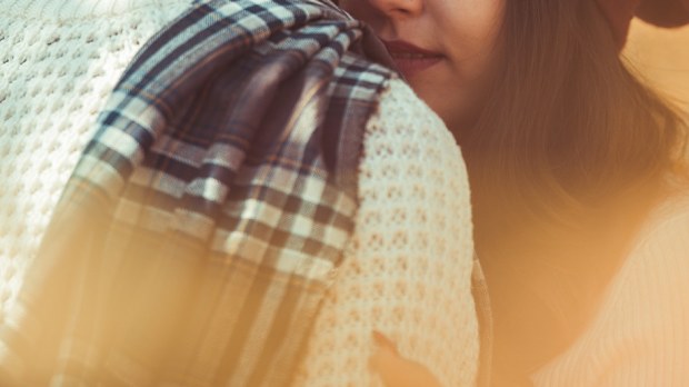 woman discovers boyfriend is brother