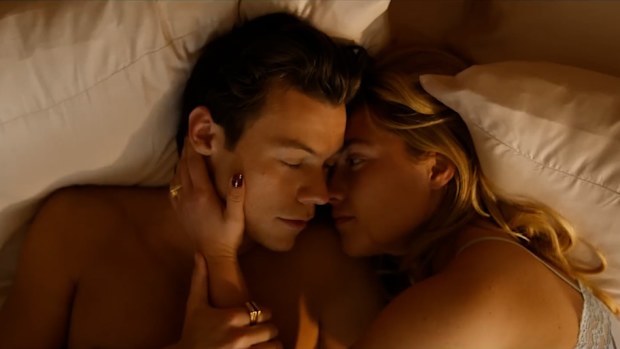 Florence Pugh and Harry Styles in Don't Worry Darling 