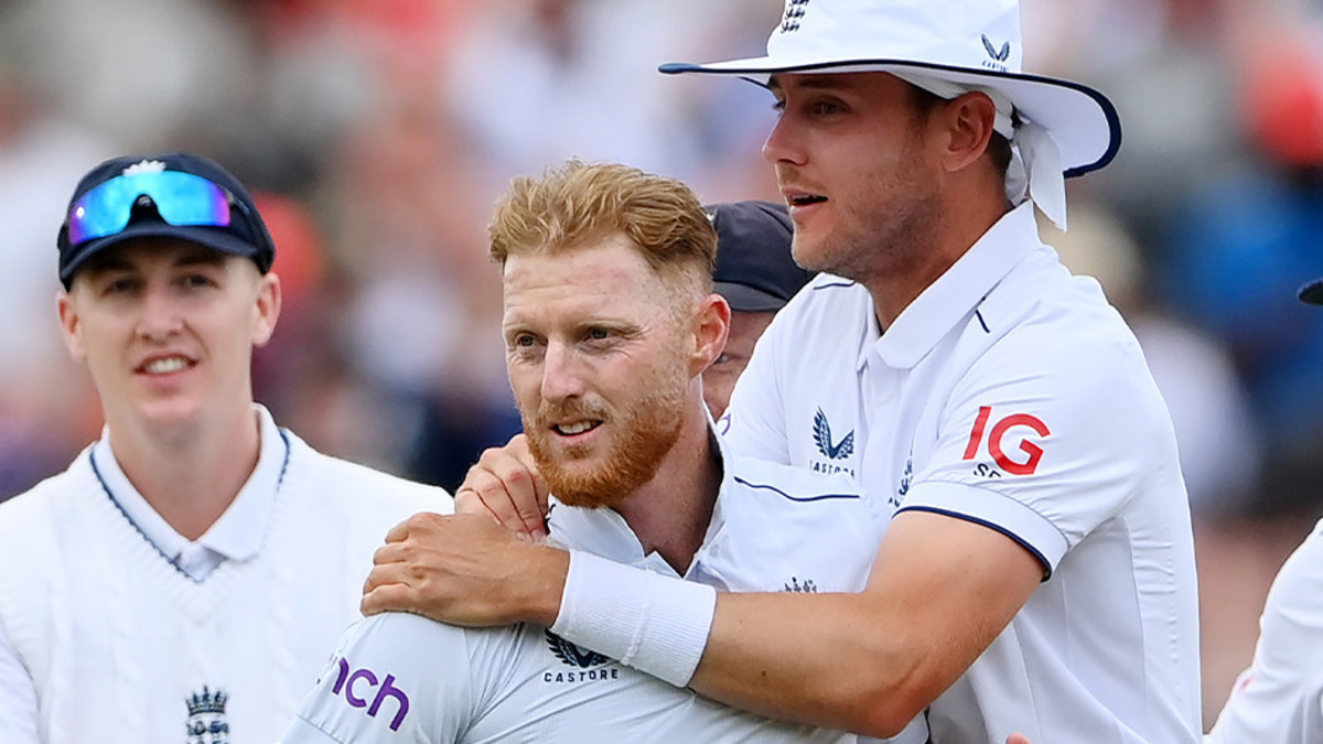 Broad hits out at England drinking allegations