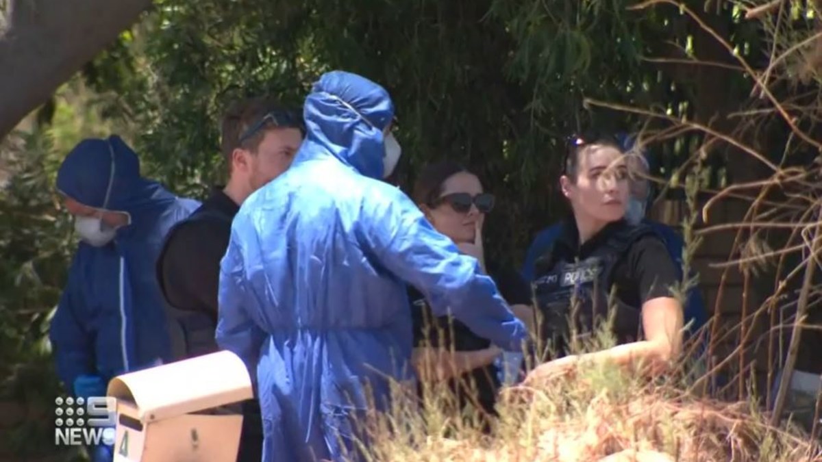 Perth: Murder probe after man's body found on Perth lawn | Nine.com.au