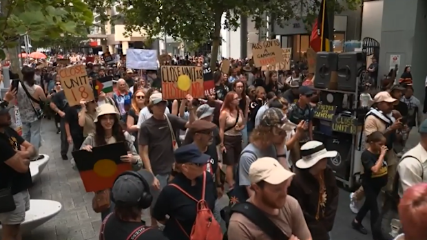 The protest was able to continue after the threat was neutralised.