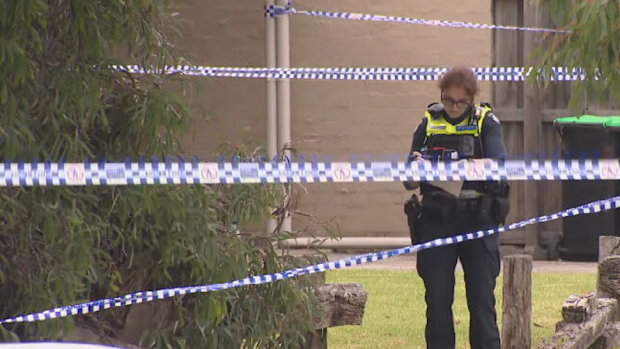 Man and woman found dead in Mordialloc home in Melbourne's Bayside