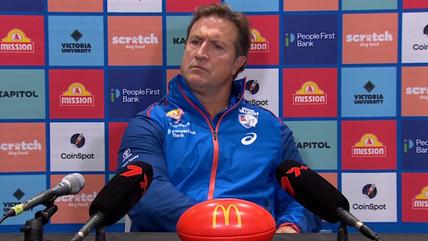 When asked about his pre-match clash with Kane Cornes, Luke Beveridge refused to bite.