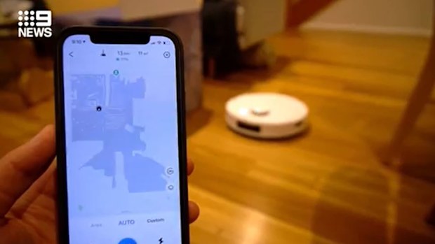 Deebot Ecovac OSMO T9+ robotic vacuum
