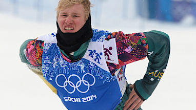 JARRYD HUGHES (snowboard cross)