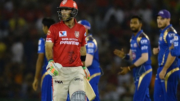 Glenn Maxwell walks from the field after playing on. (AFP)