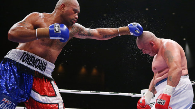 Solomon Haumono en route to his win over Manuel Alberto Pucheta. (Getty)