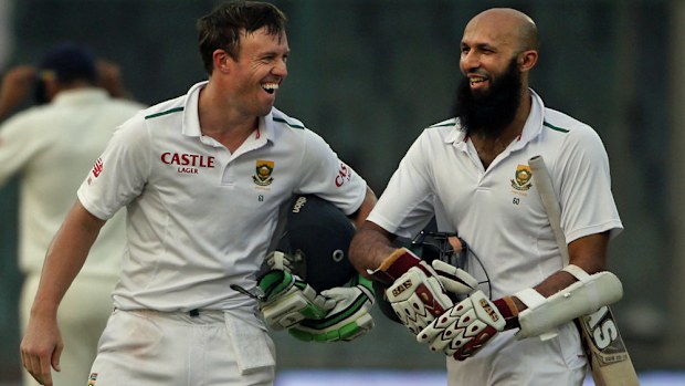 Hashim Amla (R) took 46 balls to get off the mark. (AFP)