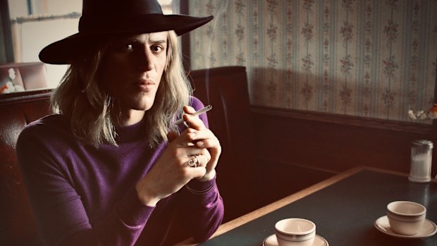 Johnny Flynn, in character, David Bowie, first look, movie, Stardust