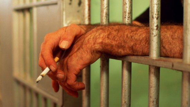 In all Australian prison systems where smoking bans have been introduced they have been preceded by a lengthy period of preparation.