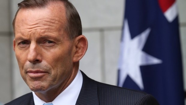 Prime Minister Tony Abbott revealed the details of the video, attracting criticism from senior terrorism police. 