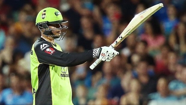 A brilliant unbeaten century by Usman Khawaja helped guide the Sydney Thunder to the final.