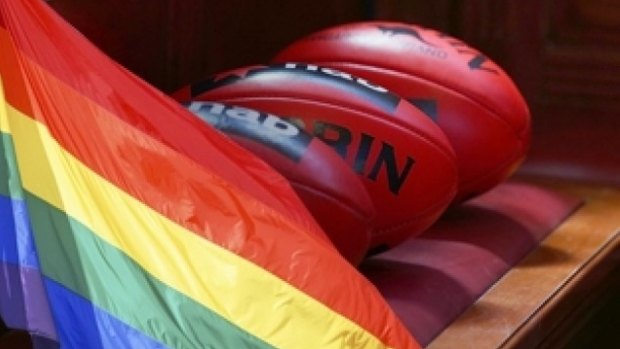 Anti-gay marriage protesters have targeted the AFL's first Pride game between St Kilda and Sydney.