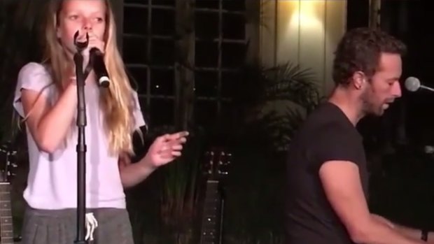 Gwyneth Paltrow mini-me Apple shares strikingly similar vocals to her father.