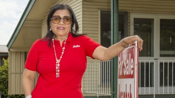 Real estate agent and investor, Bella Exposito is caught in the dramatic downturn of property prices in the Queensland mining town of Moranbah.