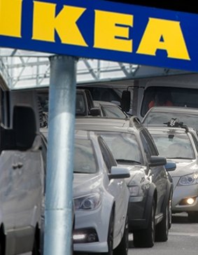 IKEA has postponed plans to build its largest Australian store in Campbellfield.