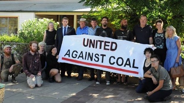 David Pocock with protesters outside Gunnedah Local Court