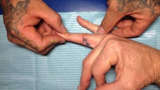 breaking bad cast tattoo