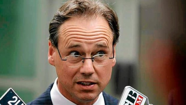 Environment Minister Greg Hunt says the climate policy standoff should be better addressed.
