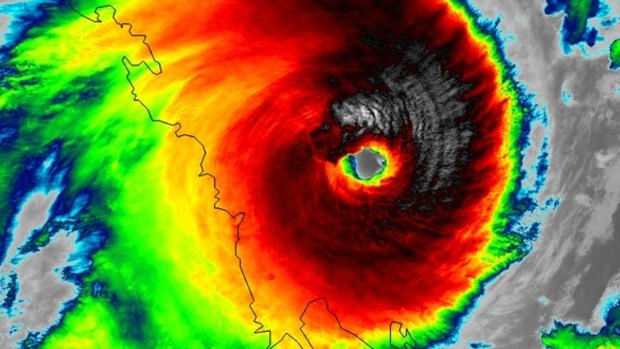 Angry eye: VIIRS infrared imagery from @NASANPP of Cyclone Marcia as it approaches the eastern coast of Australia.