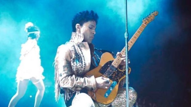Prince surprised Jenny Morris by playing on Saved Me during a tour in 1992.