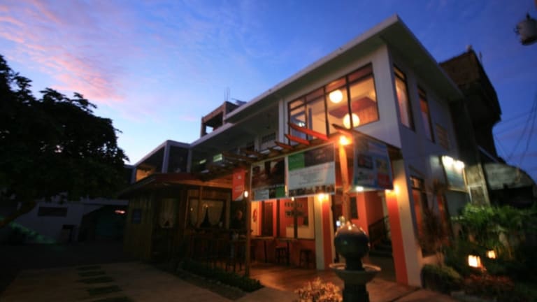 Australian man arrested in Philippines over murder of ...