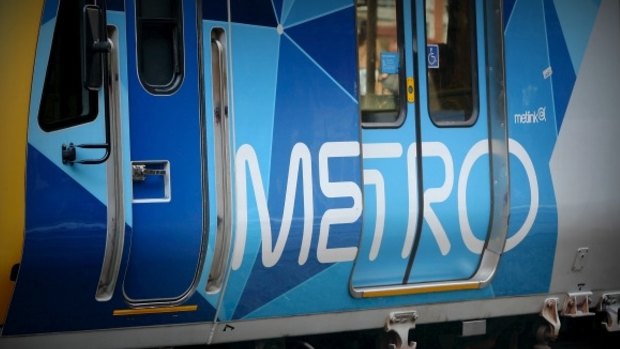 There have been reports of a violent brawl on a Metro train in the early hours of  Saturday morning. 