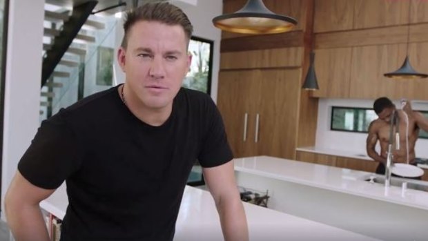 Channing Tatum and the world's worst dishwasher in his <i>Magic Mike Live</i> announcement.