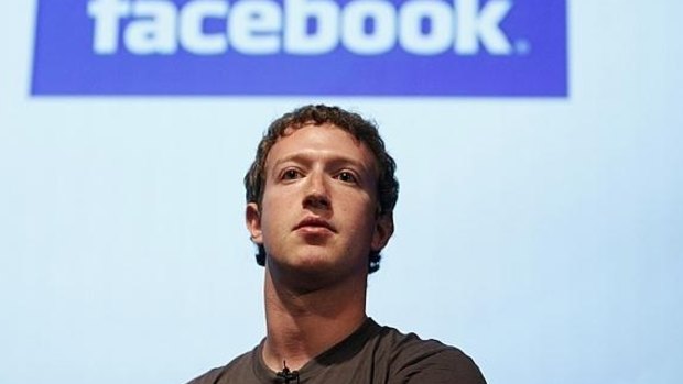 Zuckerberg Plans To Integrate Whatsapp Instagram And Facebook Messenger 