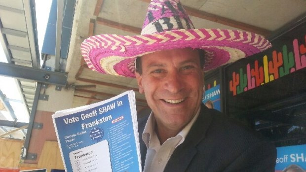 Vamos voters! Independent candidate Geoff Shaw hits the hustings in Frankston. 