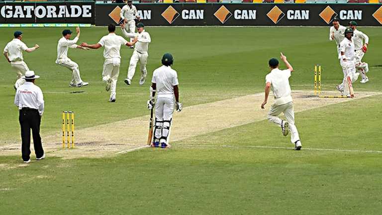 Test cricket's best run chases