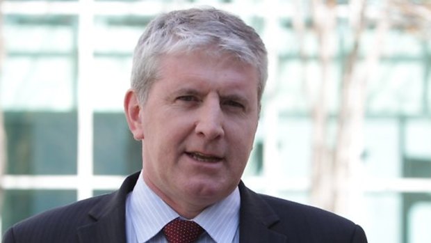 Opposition workplace relations minister Brendan O'Connor said Labor would give their support to the Registered Organisations Commission Bill if the government made amendments.