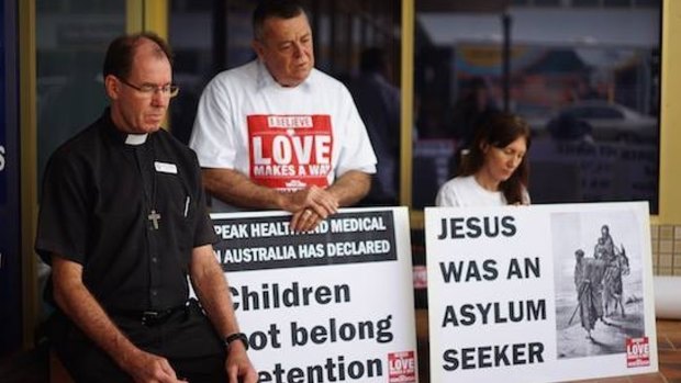 Christian group Love Makes a Way is camped at the Brisbane office of Immigration Minister Peter Dutton, calling on the government to adopt Senate amendments to free all children from Australian detention centres.