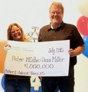 Lightning strike survivor Peter McCathie has now won half a million dollars in the lottery.  