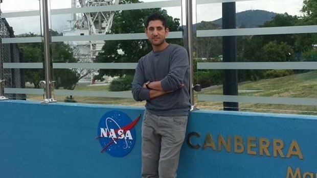 Akbar's father, uncle and best friend visited the Canberra Deep Space Communication Complex to record part of the tribute video they sent to his sick mother in Pakistan.