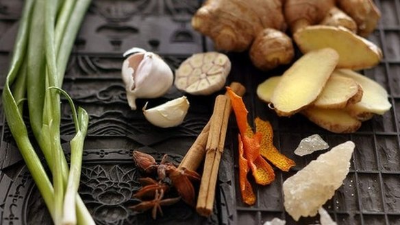 Ingredients for Chinese master stock.