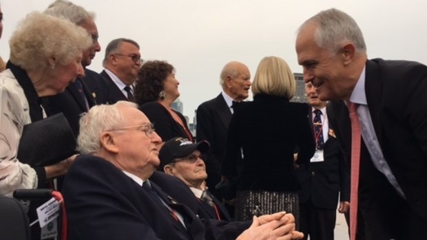 Malcolm Turnbull meets Coral Sea veterans during his visit to New York. 