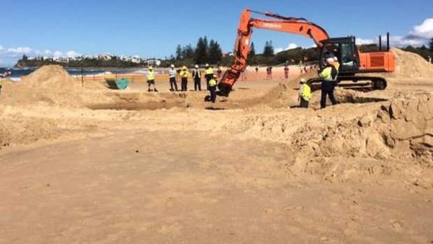 Removal of the SS Dicky from Calounda's Dicky Beach in 2015.