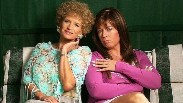 Kath and Kim made a multigenerational household work, sort of.