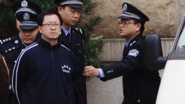 Matthew Ng outside Guangdong  Supreme Court in March 2012.
